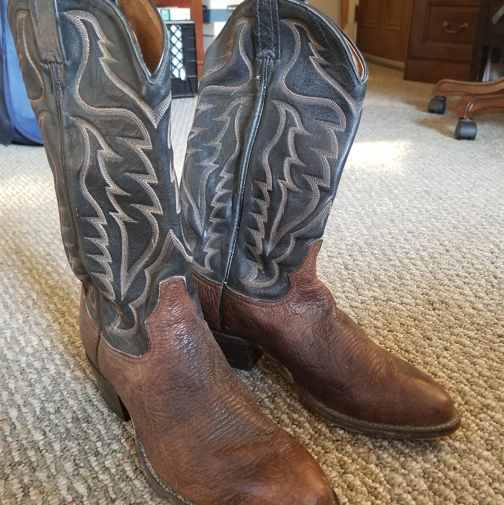 Tony Lama Vintage Cowboy Boots 9